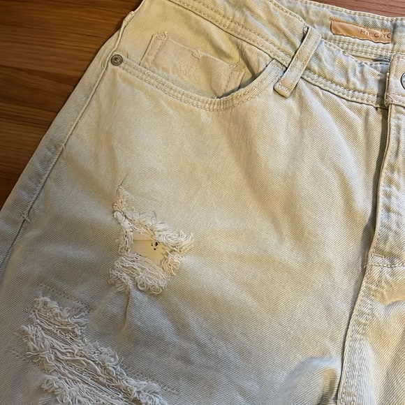 Pilcro Anthropologie Mid-Rise Slim Boyfriend Jeans Ocean Studio Light Wash NEW - Picture 7 of 16